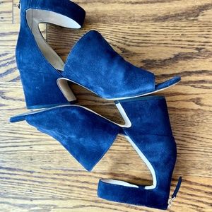 Nine West Yadra block heels- Navy Suede-Size 9